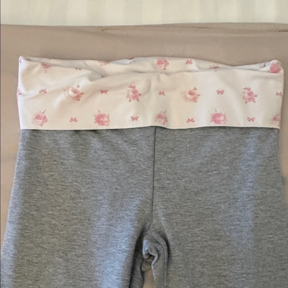 PINK Victoria's Secret Foldover Waistband Leggings - Pink & Gray - Picture 5 of 6
